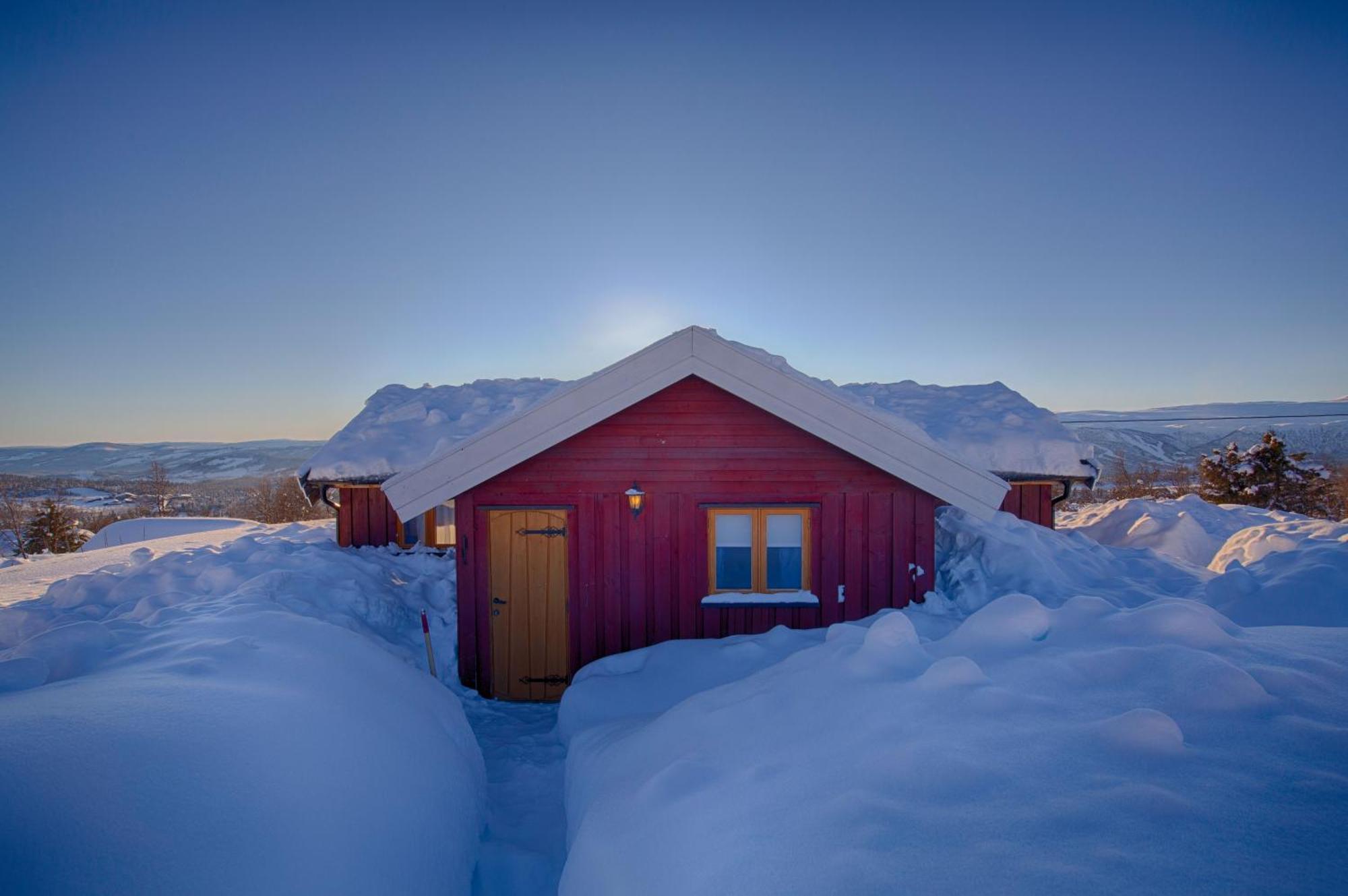 Charming Cabin With Old Timber, Fireplace & Views Apartment Beitostolen Exterior photo